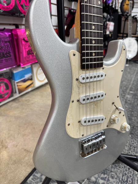 Dean Playmate Avalanche J 3/4 Size Electric Guitar