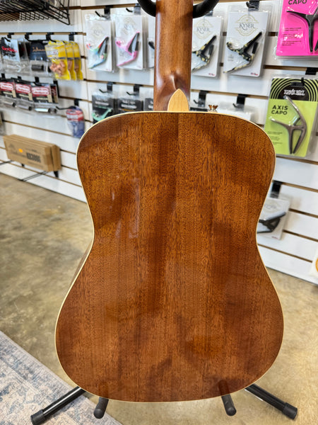 Fender California Traditional Series Malibu Classic - Aged Cognac Burst