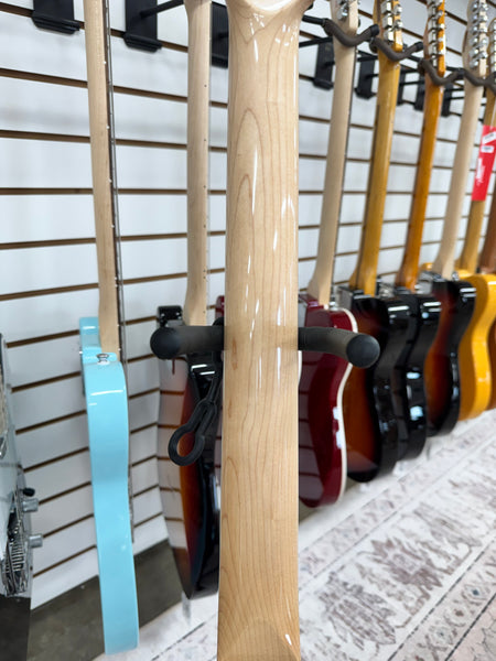 Squier Paranormal Esquire Deluxe - Metallic Black