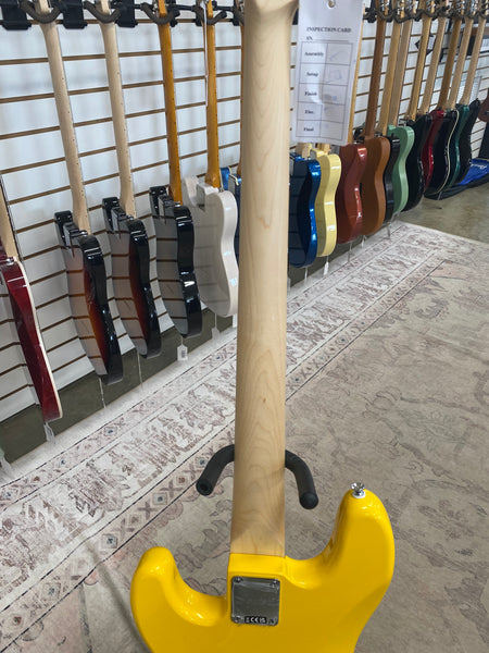 Squier Limited Edition Sonic Precision Bass - Graffiti Yellow