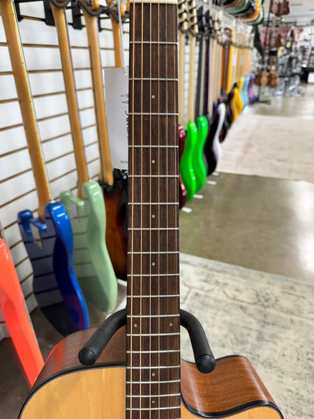 Alvarez AF30CE Artist OM/Folk Acoustic - Natural