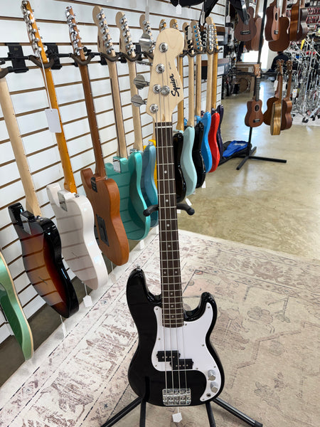 Squier Mini Precision Bass - Black