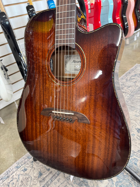 Alvarez MD66ce Custom Masterworks Series Acoustic-Electric Guitar - Shadowburst