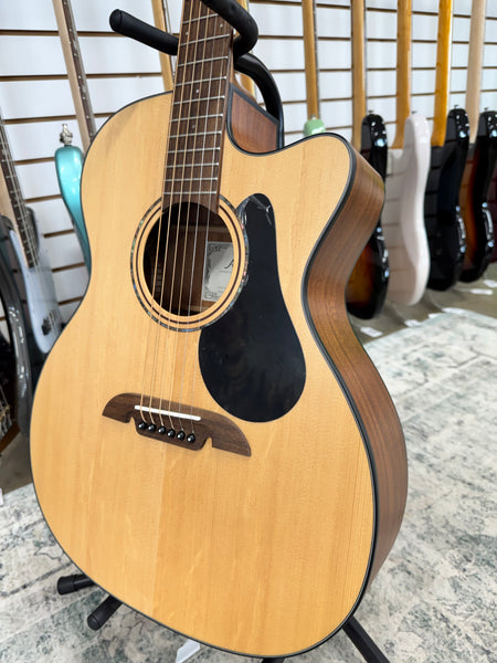 Alvarez AF30CE Artist OM/Folk Acoustic - Natural
