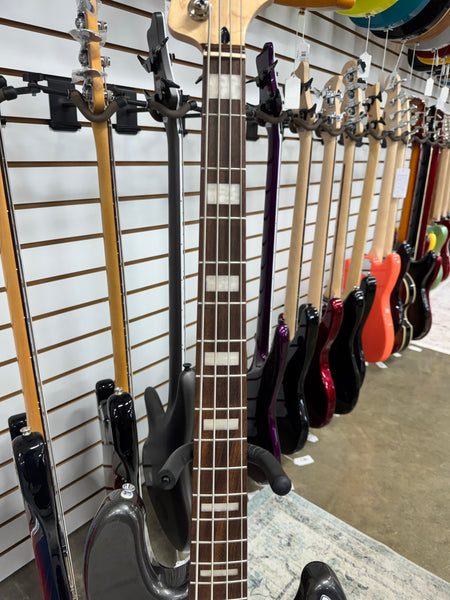 Squier Affinity Active Jazz Bass - Charcoal Frost Metallic