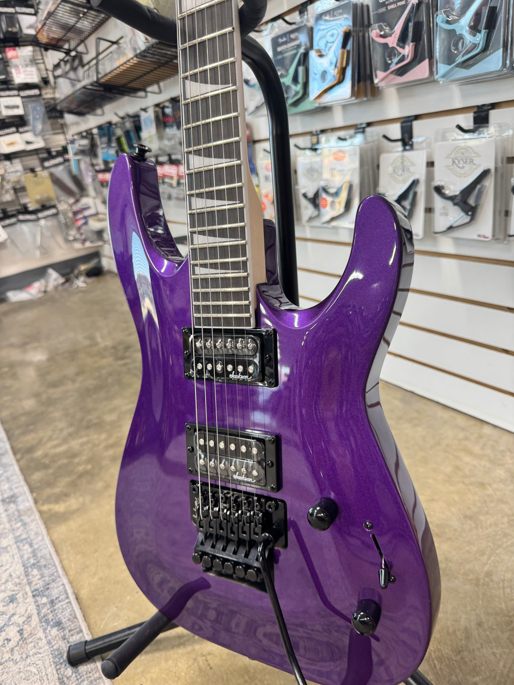 Jackson JS Series JS32 DKA Dinky Archtop - Pavo Purple
