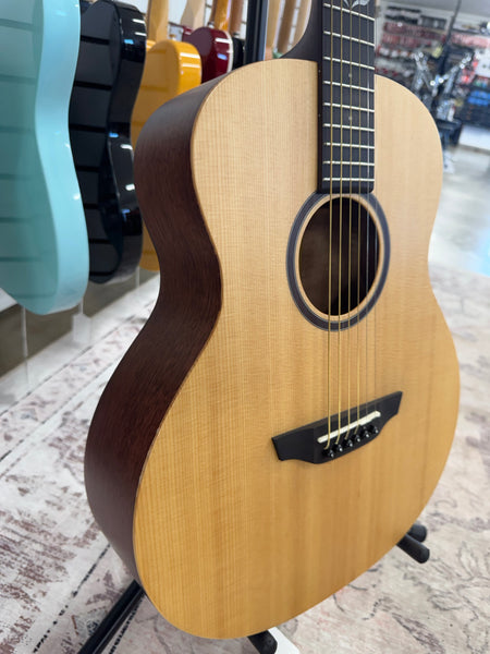 Orangewood Oliver Jr. Spruce - Natural - Used