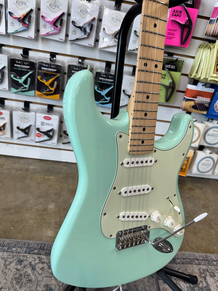 Fender Player Stratocaster - Surf Green