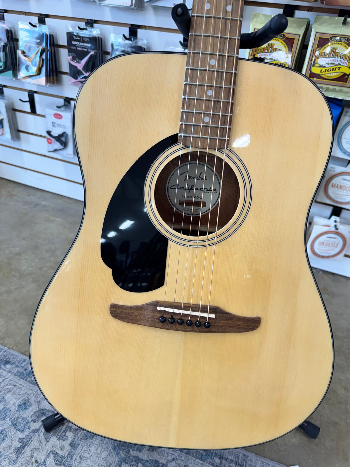 Fender California Standard Redondo Left-Handed - Natural