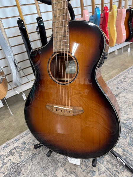 Breedlove Discovery S Concert CE Left-Handed - Edgeburst - B Stock