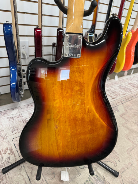Squier Classic Vibe Bass VI - 3-Color Sunburst