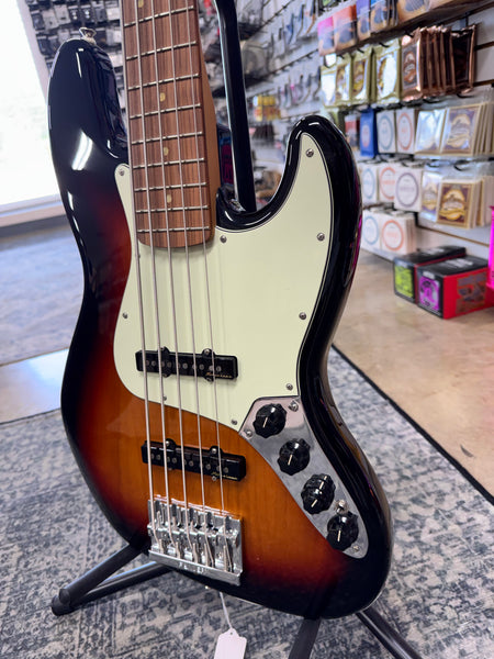 Fender Player Plus Jazz Bass V with Pau Ferro Fretboard - 3-Tone Sunburst
