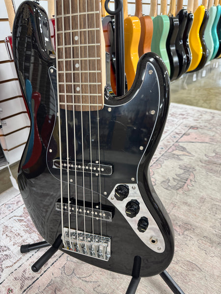 Squier Affinity Jazz Bass VI - Metallic Black