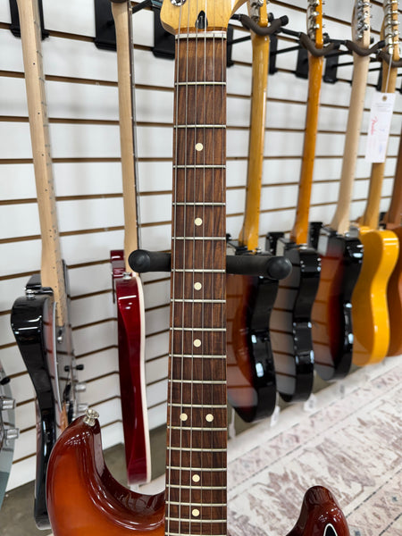 Fender Player Stratocaster Plus Top with Maple Fretboard - Aged Cherry Burst