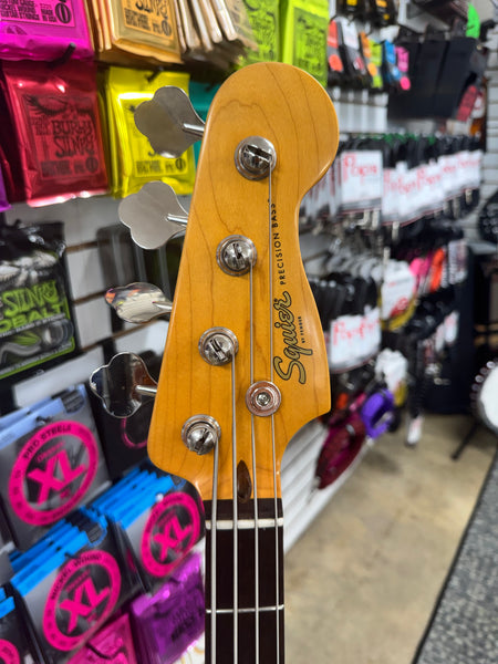 Squier Classic Vibe '60s Precision Bass - Olympic White