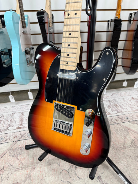 Squier Affinity Telecaster with Maple Fretboard - 3-Tone Sunburst