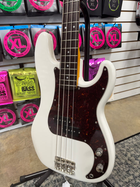 Squier Classic Vibe '60s Precision Bass - Olympic White