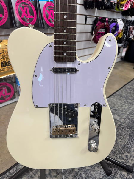 Squier Affinity Telecaster with Laurel Fretboard - Olympic White