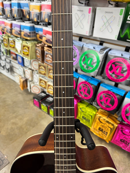 Alvarez RD26CESB Regent 26 Series Cutaway Dreadnought - Sunburst
