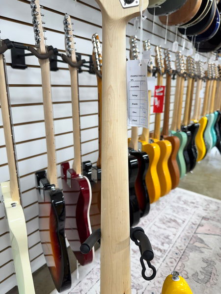 Squier Limited Edition Sonic Precision Bass - Graffiti Yellow