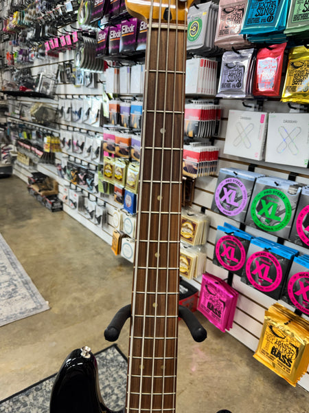 Fender Player Plus Jazz Bass V with Pau Ferro Fretboard - 3-Tone Sunburst