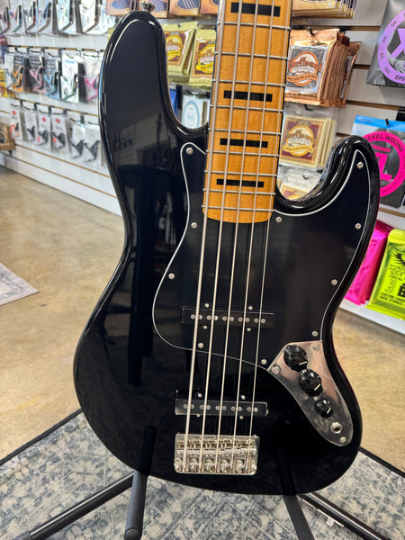 Squier Classic Vibe '70s Jazz Bass V - Black
