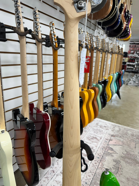 Squier Limited Edition Sonic Precision Bass - Lime Green