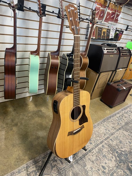 Taylor Academy 10e - Natural