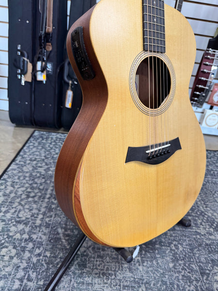 Taylor Academy 12e - Natural