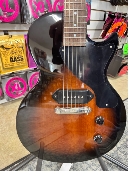 Epiphone Les Paul Junior with Laurel Fretboard - Tobacco Burst
