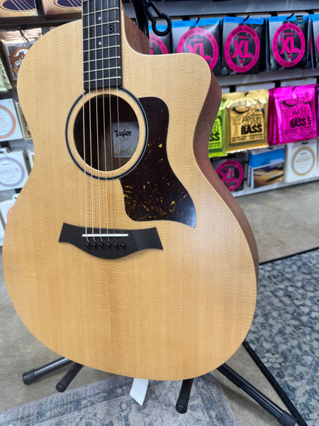 Taylor 14ce Grand Auditorium Acoustic Electric with Cutaway - Natural