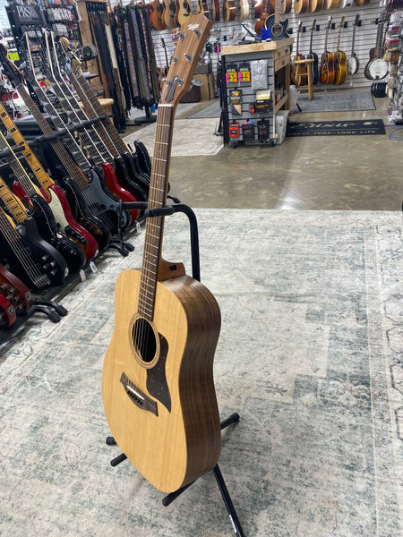 Taylor Academy 10e - Natural