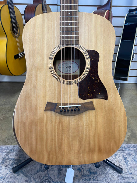 Taylor Academy 10e - Natural