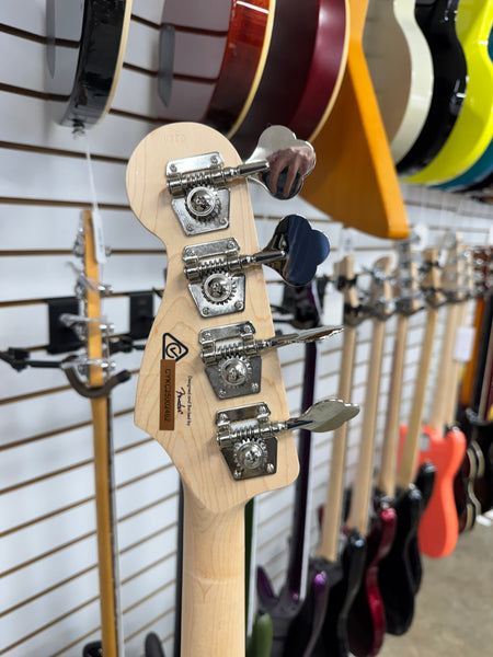 Squier Affinity Active Jazz Bass - Charcoal Frost Metallic