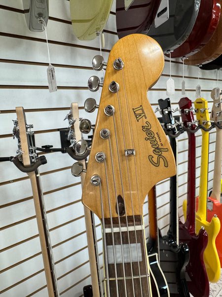 Squier Classic Vibe Bass VI - 3-Color Sunburst