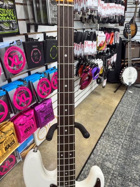 Squier Classic Vibe '60s Precision Bass - Olympic White