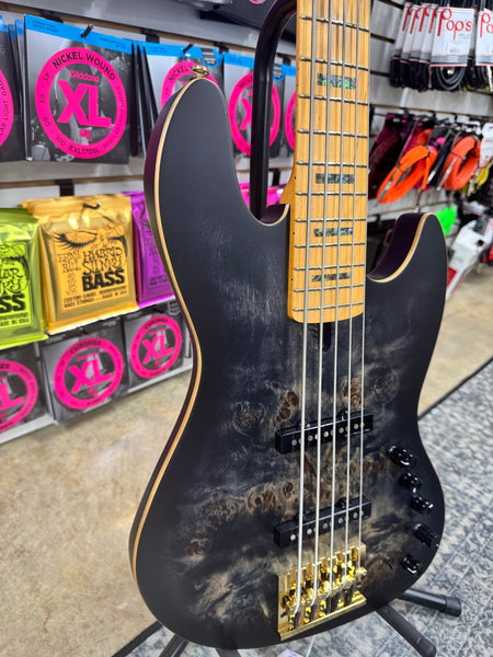 Sire Marcus Miller V10 5-String - Transparent Black Satin