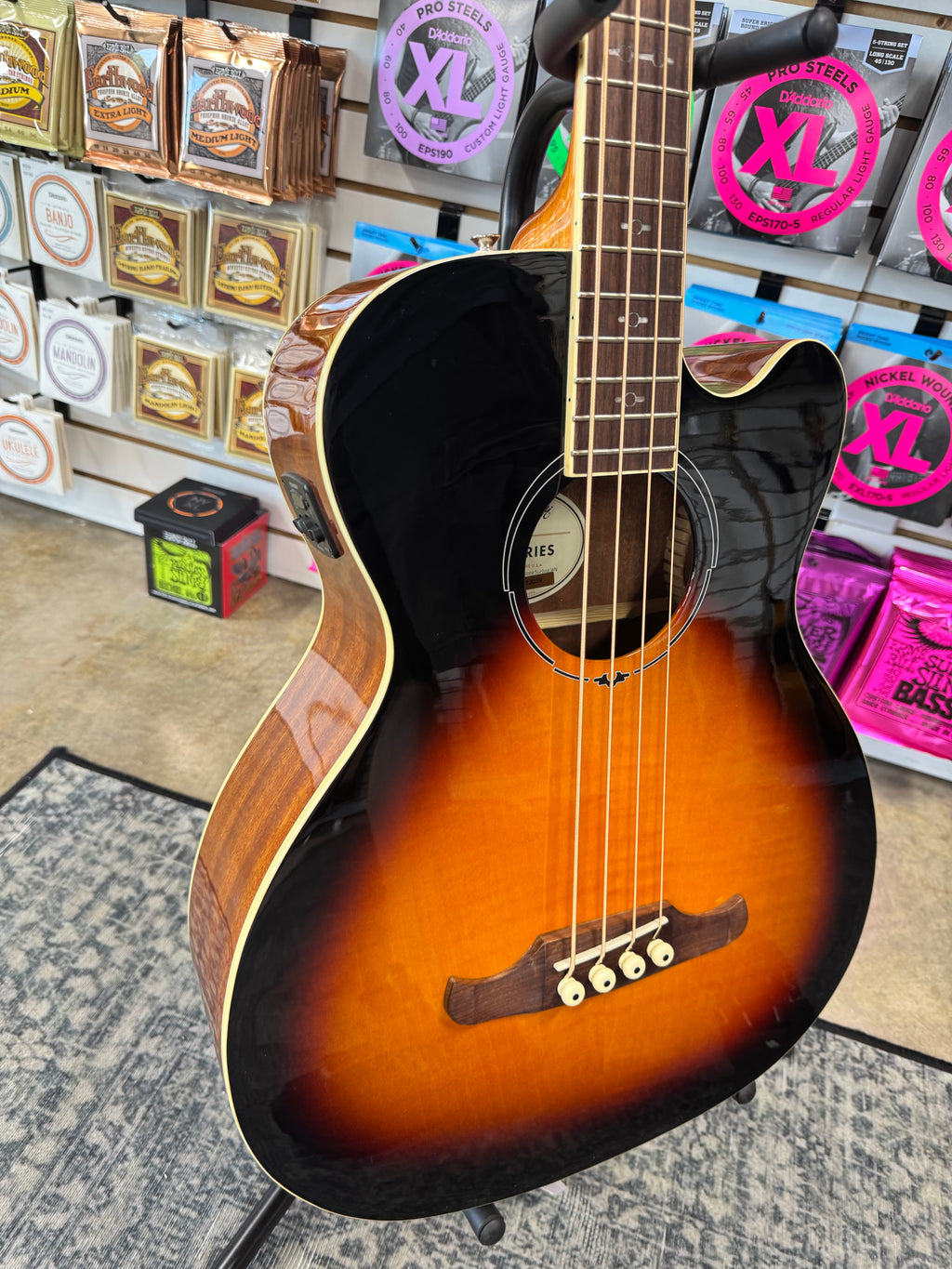 Fender FA-450CE 4-String Maple / Mahogany Acoustic Bass- 3-Tone Sunburst
