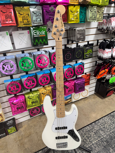 Squier Affinity Jazz Bass V with Maple Fretboard - Olympic White