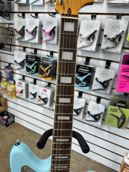 Squier Classic Vibe '70s Jaguar - Daphne Blue