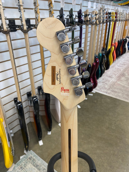 Squier Affinity Stratocaster with Maple Fretboard - Lake Placid Blue