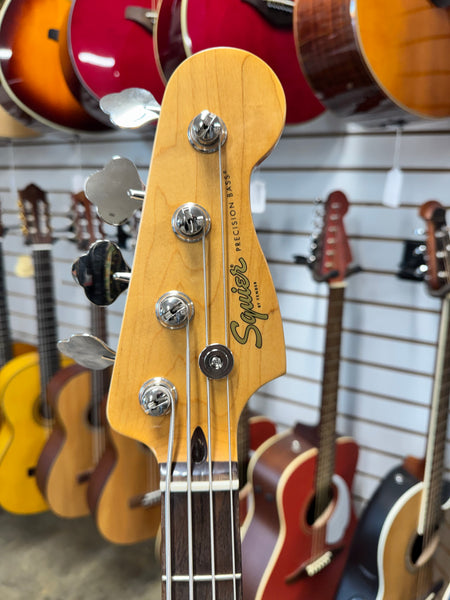 Squier Classic Vibe '60s Precision Bass - 3-Color Sunburst