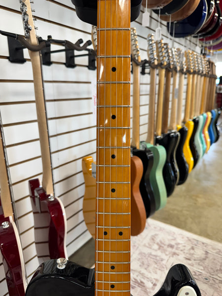 Squier Classic Vibe '60s Telecaster - 3-Color Sunburst - Used