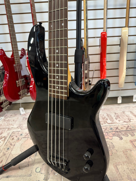 Dean Edge 09 5-String Bass - Black - Used