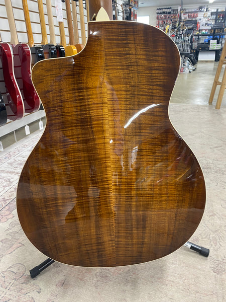Taylor 214ce-K DLX
