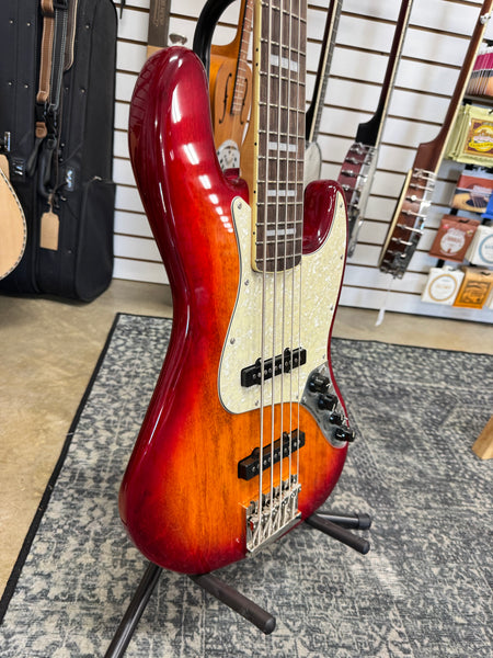 Squier Classic Vibe Active '70s Jazz Bass V - Sienna Sunburst