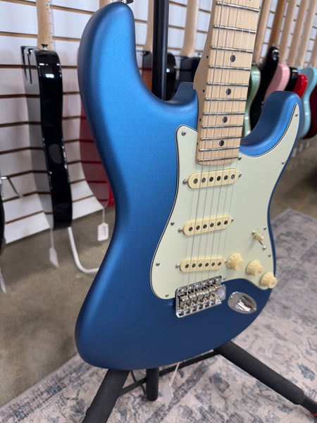 Fender American Performer Stratocaster with Maple Fretboard - Satin Lake Placid Blue - B Stock