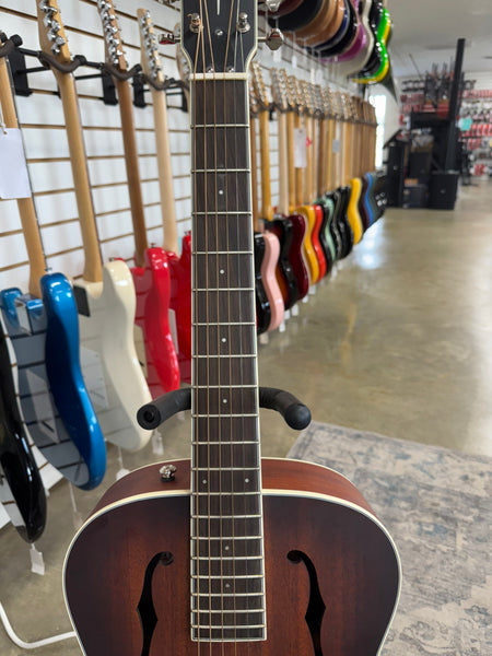 Fender Paramount PR-180E Resonator - Aged Cognac Burst - Used