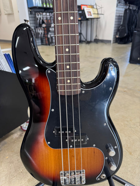 Fender Player II Precision Bass - 3-Color Sunburst - B Stock
