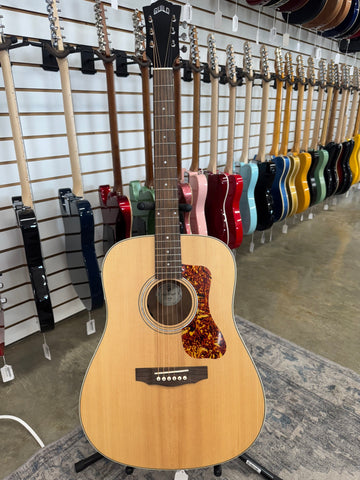 Guild Westerly Collection D-240E with Rosewood Fretboard - Natural - B Stock
